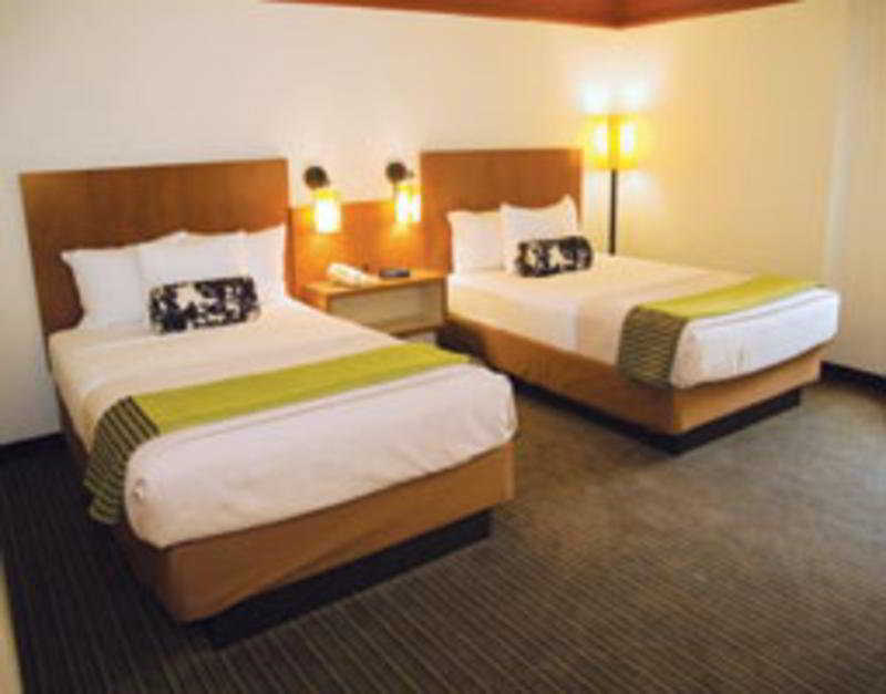 La Quinta By Wyndham Atlanta Perimeter Medical Sandy Springs Quarto foto